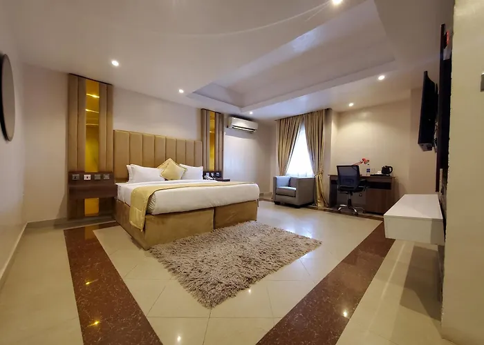 Bwc Hotel